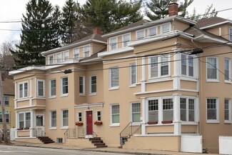 434 Essex St Unit 2L, Salem, MA 01970