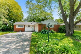 29848 Rambling Rd, Southfield, MI 48076