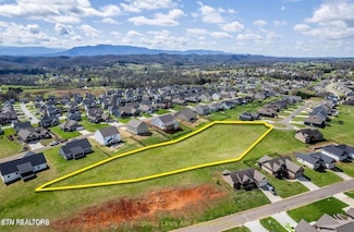 82 Alden Glenn Ct, Sevierville, TN 37876