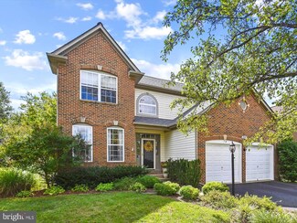 21841 Regents Park Cir, Sterling, VA 20166