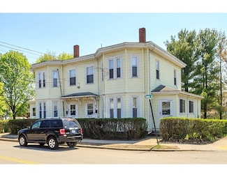 121 Oak St Unit 123, Newton Upper Falls, MA 02464