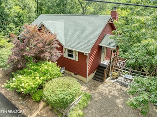 132 Cutter Gap Rd, Townsend, TN 37882