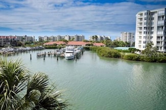 7420 Bay Island Dr S Unit 180, South Pasadena, FL 33707