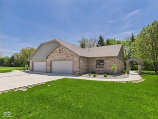 2327 Mimosa Ln, Anderson, IN 46011