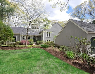 18 Birchwood Ln, Lincoln, MA 01773