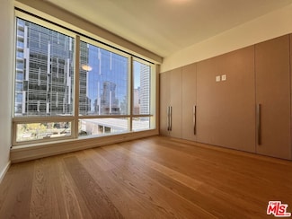877 Francisco St Unit 1003, Los Angeles, CA 90017