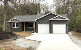 11269 West Dr, de Motte, IN 46310