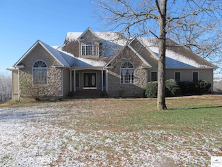 29321 Bobcat Dr, Warsaw, MO 65355