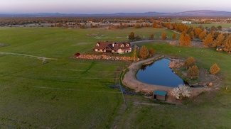 23636 Ten Barr Trail, Bend, OR 97701