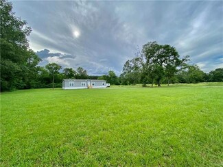 278 Highway 1206, Deville, LA 71328