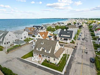 24 Warren St Unit House, Hull, MA 02045
