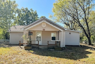 698 Missouri 181, Gainesville, MO 65655