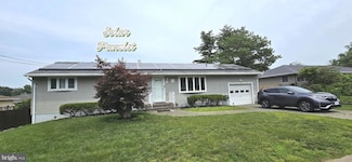 32 Saranac Rd, Trenton, NJ 08619