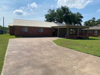 105 Oak Ridge Terrace, Weatherford, TX 76086