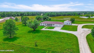 1391 County Road 2470, Huntsville, MO 65259