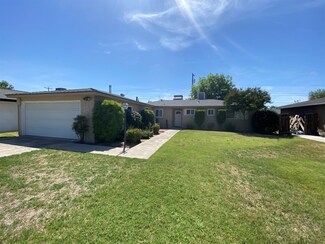 2527 16th Ave, Kingsburg, CA 93631