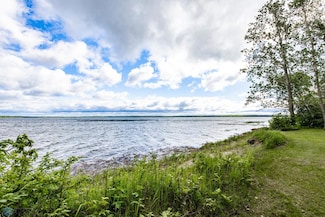 20992 Carr Rd, Rochert, MN 56578