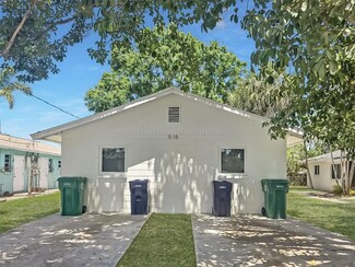 518 12th Street Dr W Unit A, Palmetto, FL 34221