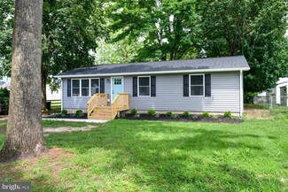 14 N Maple Ave, Ridgely, MD 21660