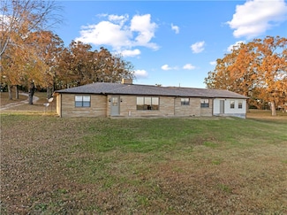 843B Black Ranch Rd, Lead Hill, AR 72644