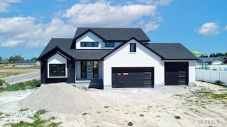 285 Moonlight Dr, Shelley, ID 83274