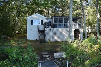 57 Neal Ln, Monmouth, ME 04259