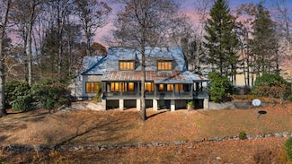 1764 Retreat Ln, Highlands, NC 28741