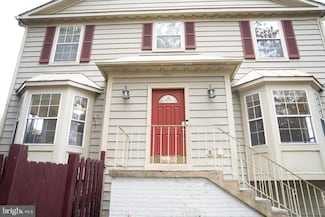 5156 Meeting Place, Woodbridge, VA 22193