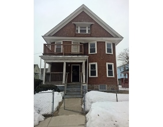 15 Maybrook St, Dorchester, MA 02121