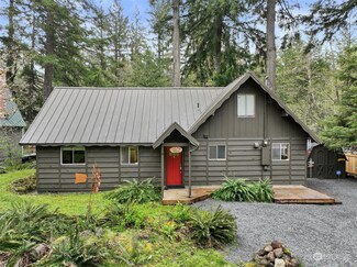 267 Paradise Dr, Ashford, WA 98304