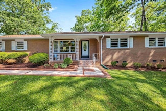 307 Pine Lake Ct, Spartanburg, SC 29301
