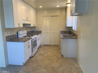 1721 Alabama St Unit C, Huntington Beach, CA 92648