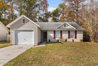2908 Norbrick St, Midway Park, NC 28544