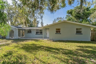 403 Pinewood Ave, Nokomis, FL 34275