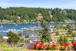 8303 Shirley Ave, Gig Harbor, WA 98332