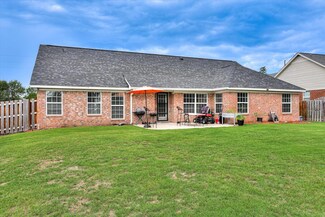 1767 Deer Chase Ln, Hephzibah, GA 30815