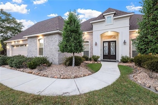 30355 Woodland W Dr, Lacombe, LA 70445
