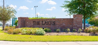 126 Greenwood Place, Breaux Bridge, LA 70517