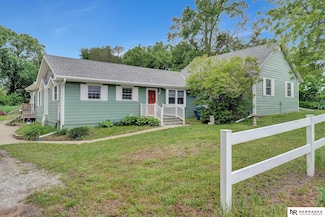 7105 W Davey Rd, Raymond, NE 68428