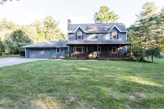105 Shea Rd, West Brookfield, MA 01585