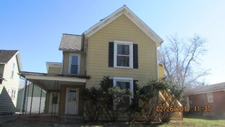 421 S High St, Winchester, IN 47394
