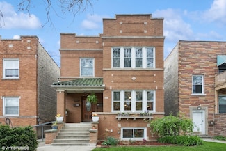 2957 N Harding Ave, Chicago, IL 60618
