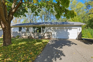 2108 Friendship Ln, Burnsville, MN 55337