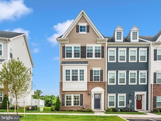 1426 Clingmans Dome Dr, Frederick, MD 21702