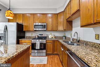 13503 Bannacker Place, Herndon, VA 20171