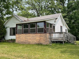 13063 Shaftsburg Rd, Perry, MI 48872