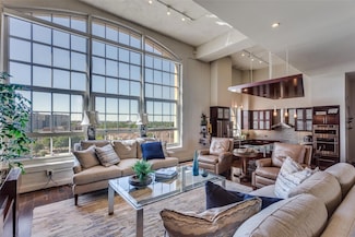 2600 W 7th St Unit 1717, Fort Worth, TX 76107