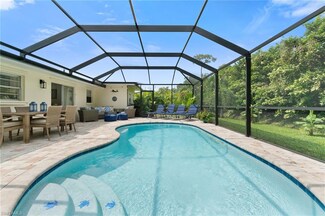 2581 Poinciana St, Naples, FL 34105