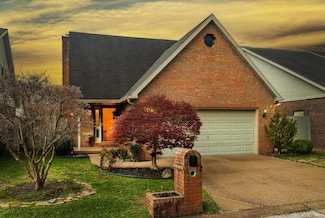 6425 Highcroft Dr, Evansville, IN 47715