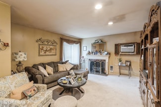 163 Cross Slope Ct Unit K, Manalapan, NJ 07726